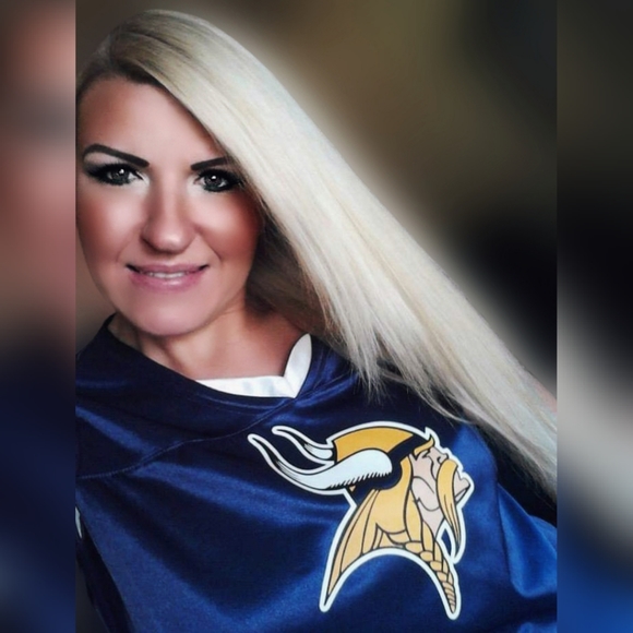 NFL Tops - Women's Viking jersey NFL size XL rare
